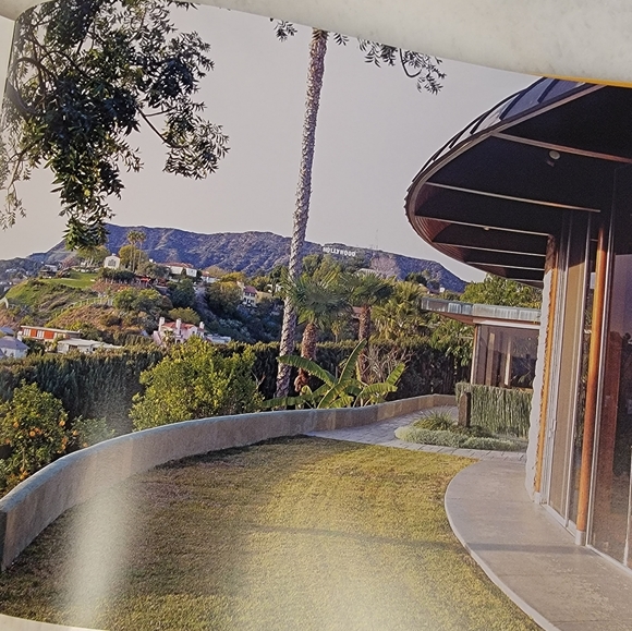 LA Modern Coffee Table Book by Rizzoli - Picture 10 of 16